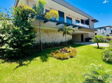 Casa · 1212m² · 4 Quartos · Casa à venda - em Urbanova