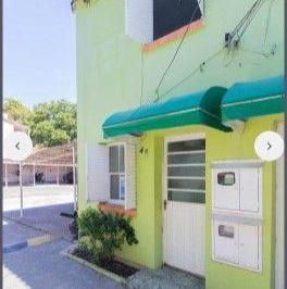 Casa · 43m² · 1 Quarto · 1 Vaga · Sobrado de 1 Suíte, cond. fechado, vaga coberta, churrasqueira, Vila São José.