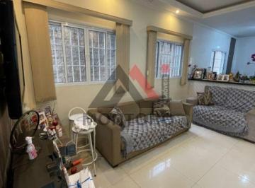 Casa · 250m² · 3 Quartos · 2 Vagas · Casa Padrão em Araraquara