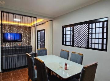 42115313_g.jpg ·
Casa à Venda no Bairro Manoel Mendes – Um Lar com História e Confor
