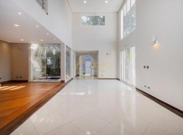 Casa · 750m² · 4 Quartos · 6 Vagas · Quer morar em uma casa no melhor ponto de Interlagos? Venha conferir.