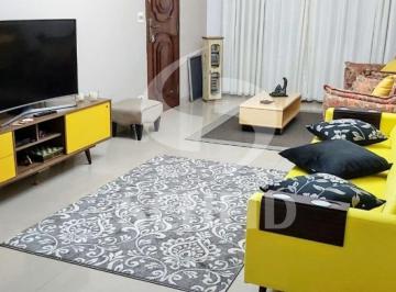 Casa · 180m² · 3 Quartos · 2 Vagas · Casa à venda com 3 quartos à venda na Vila Alexandria em São Paulo !
