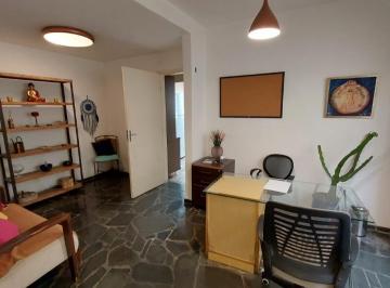 DSC_20260620_002508_000.jpeg · Aconchegante casa comercial para venda em Campo Belo, 185m² - remaxincorp#CDJIU