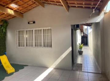 Casa · 102m² · 2 Quartos · 2 Vagas · Casa - Melvi