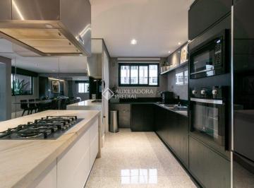 757692_ic36a99_75769268fb938c41be1.jpg · Apartamento de Alto Padrão no Batel Este apartamento foi totalmente reformado e recebe você com um