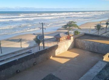 ulfdzn42ogywmzzizjvkogu1_md · Apto 3 Dorms c/ Varanda Gourmet – Frente Mar – Lazer Completo!