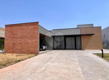 Casa · 304m² · 3 Quartos · Condomínio com 3 quartos à venda em Buru - SP
