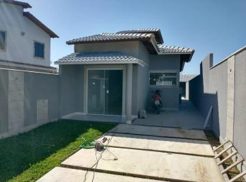 casa-com-3-quartos-a-venda-em-marica-barroco-itaipuacu-6371138231.jpeg · Casa com 3 quartos, à venda em Maricá, Barroco (Itaipuaçu)