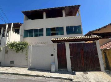 casa-de-condominio-a-venda-com-5-quartos-021021141200ddce951d3a53e60329b671d5.jpeg · Casa de condomínio à venda, no Associação dos Moradores Asmonf em São Gonçalo, Pacheco, com 5 quarto