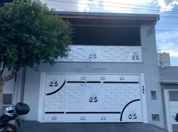 Foto 02 · Casa à Venda em Indaiatuba-SP, 3 Quartos, 2 Salas, 2 Banheiros, 2 Vagas no Parque Residencial Sabiás