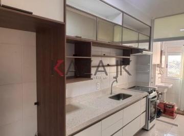 Foto 11 · Apto de 67 m² com 2 dts, 1 suíte com vista para o bairro. Repleto de armários. Sala com dois ambient