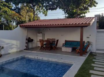 Casa de 4 quartos, Lauro de Freitas · Casa com piscina disponível para alugar em Vilas do Atlântico