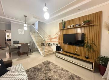 Casa · 135m² · 4 Quartos · 2 Vagas · Casa sobrado de esquina com 4 quartos , Condomínio Horto Florestal I