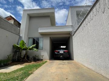 Casa de 3 quartos, Goiânia · Linda casa terrea no Faiçalville a 5min andando até o parque Macambiras