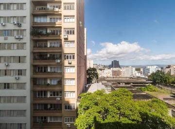 Apartamento · 84m² · 2 Quartos · 1 Vaga · Cobertura com 2 quartos e 84m² à venda em Centro Histórico, Porto Alegre.
