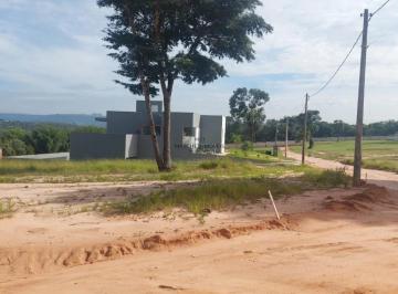 Terreno · 432m² · Terreno à venda em Ninho Verde 2 Eco Residence, Pardinho