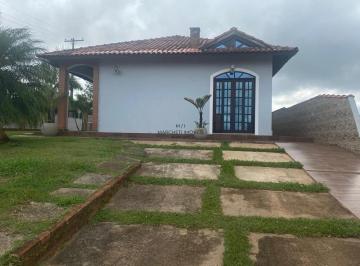 Casa · 150m² · 3 Quartos · 2 Vagas · Casa de Campo Pronta no Ninho Verde II – 3 Dorms (1 Suíte), Piscina e Gourmet | Perto do Clube e Cen