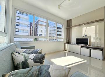 Apartamento · 69m² · 2 Quartos · 1 Vaga · Apartamento de 2 dormitórios mobiliado com box/vaga de garagem no bairro Navegantes em Capão da cano