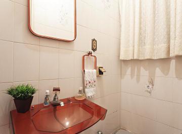 IMG_20260625_181510_000.jpeg · Elegante apartamento para venda em Higienópolis com 3 quartos, sendo 1 suíte, 260m² - remaxfront#RO7