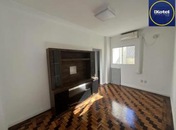 Apartamento · 59m² · 2 Quartos · Reformado! Apartamento de 2 quartos no centro de Porto Alegre