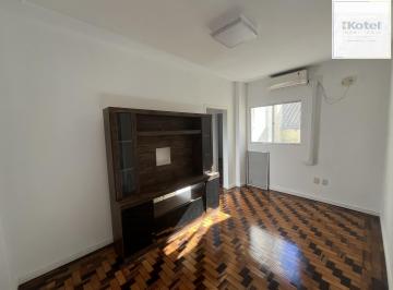 Apartamento · 59m² · 2 Quartos · Reformado! Apartamento de 2 quartos no centro de Porto Alegre