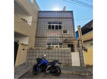Casa · 69m² · 2 Quartos · Casa Duplex de vila no centro de Nilópolis R$ 290 mil
