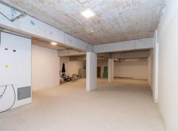 Comercial · 455m² · 1 Vaga · Loja na Rua João Moura, N. 737 • 455 m²