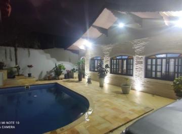 Casa · 187m² · 4 Quartos · 5 Vagas · Imperdível casa à venda em Praia Grande-SP, bairro Flórida: 4 quartos, 3 suítes, 1 sala, 4 banheiros