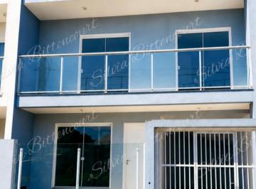 Casa de 2 quartos, Balneário Piçarras · Sobrado novo Pronto Centro Piçarras