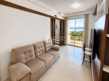 000 · Apartamento duplex na Beira Mar