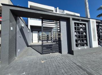 Casa · 140m² · 3 Quartos · 2 Vagas · Sobrado com 03 dormitórios sendo 01 suíte e 02 vag