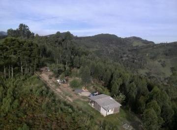 97a3360ad565e74ca94e9748a9e716fe13925c52 · Chácara com 2 dormitórios à venda, 48400 m² por R$ 650.000,00 - Campo Magro - Campo Magro/PR