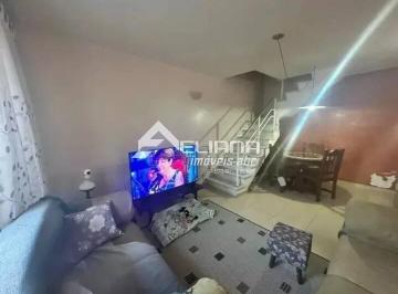 Casa · 118m² · 3 Quartos · 2 Vagas · Sobrado no Bairro Campestre - 3 quartos 2 vagas de garagem