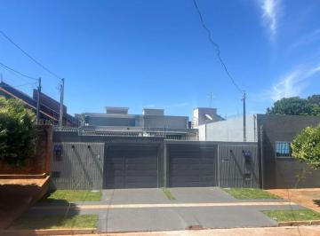 Casa · 92m² · 2 Quartos · 1 Vaga · Linda Casa térrea com piscina e gourmet.