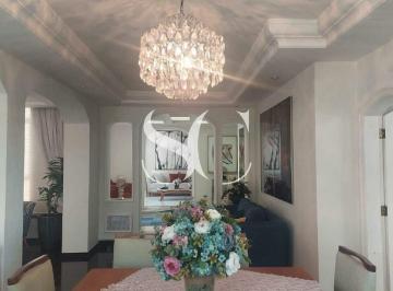 Apartamento · 254m² · 3 Quartos · 2 Vagas · A Exclusividade e o Luxo Esperam por Você com vista para o mar!!