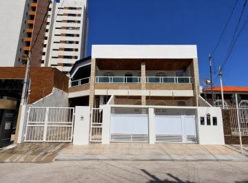 Comercial · 275m² · 4 Quartos · 3 Vagas · Aluguel de Pavimento Térreo em Casa Comercial