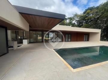 ac5f15ea-a6e0-4fb8-88b4-a0b6bfb9e8ad.jpeg · CASA DE 05 SUITES, COM PISCINA SAUNA E SALA PARA 03 AMBIENTES.