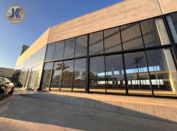 Comercial · 297m² · 2 Vagas · Salão para alugar em Jaguariúna, Jardim Zeni, com 297.37 m²