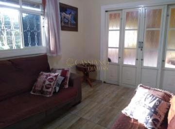 Casa · 250m² · 2 Quartos · 2 Vagas · Sobrado à venda de 100m² | 02 dormitórios, sendo 01 suíte e 02 vagas de garagem | Bosque dos Eucalip