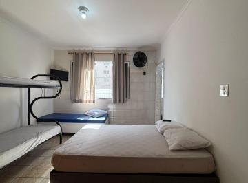Apartamento · 30m² · 1 Quarto · 1 Vaga · Kitnet  em Canto do Forte - Praia Grande, SP