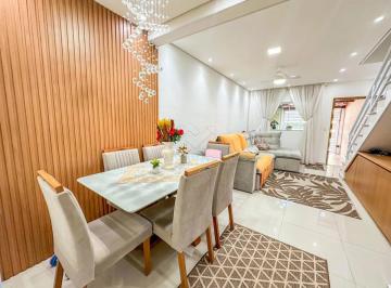 Casa · 120m² · 2 Quartos · 2 Vagas · Sobrado com 02 dormitórios à venda, 100 m² por R$ 750.000,00 na Vila Alzira - Santo André/SP