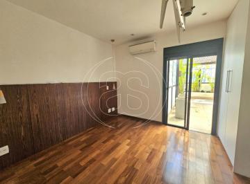 Apartamento · 136m² · 1 Quarto · 2 Vagas · Apartamento residencial na região da Vila Olímpia, com 136m², 1 dormitório e 1 suíte!