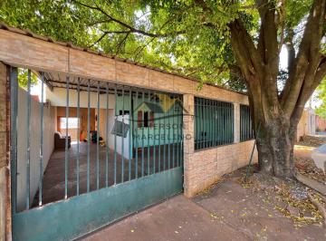 Casa · 80m² · 3 Quartos · 4 Vagas · VENDO Casa com Edícula na Região Norte