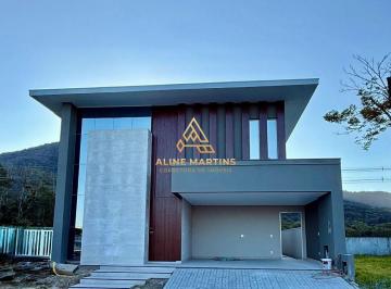 Casa · 275m² · 4 Quartos · 2 Vagas · Casa Alto Padrão no Condomínio Reserva da Pedra