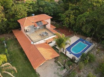 Rural · 1000m² · 2 Vagas · Sítio Completo em Rio Manso – 1.000m², Piscina com Cascata e Vista para a Mata!