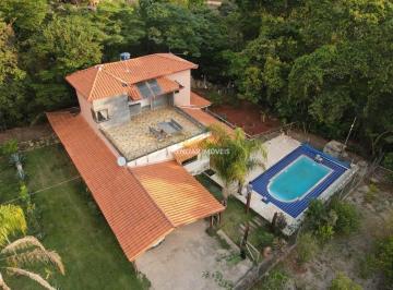 Rural · 1000m² · 4 Quartos · 2 Vagas · Sítio Completo em Rio Manso – 1.000m², Piscina com Cascata e Vista para a Mata!