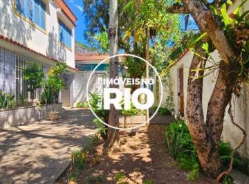 Casa · 260m² · 3 Quartos · Casa Duplex na Tijuca à venda