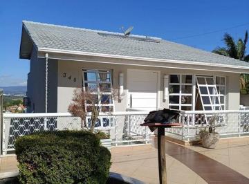 a9ko3sw2ogzhnjvhntk4mjg3_md · Linda casa alto padrão Aruja - São Paulo 4 dormitórios com vista panorâmica