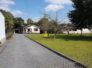 Casa · 173m² · 4 Quartos · 1 Vaga · Casa com amplo terreno