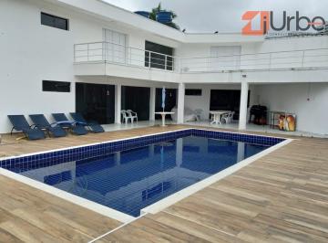 Casa · 415m² · 5 Quartos · 6 Vagas · Mansão à venda com 5 suítes, 6 vagas à 50 mts da Praia da Enseada no Guarujá